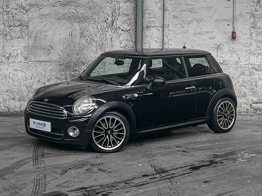 Mini Cooper D Pepper 1.6 109PK 2012 (Origineel-NL) 19-KNT-1