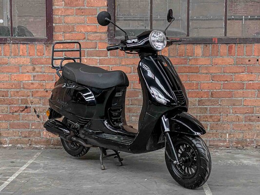 La Souris Sourini, DVX-72-V - Scooter