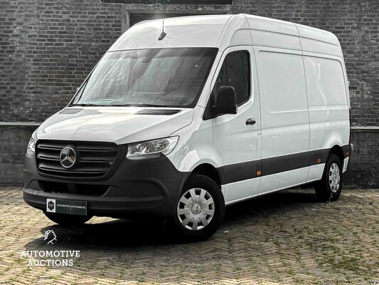 Mercedes-Benz eSprinter  L2H2 55kWh 116pk 2021 (Origineel-NL), VKN-55-N