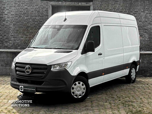 Mercedes-Benz eSprinter  L2H2 55kWh 116pk 2021 (Origineel-NL), VKN-55-N