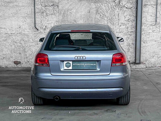 Audi A3 1.6 Attraction 102pk 2004 (Origineel-NL), 77-PD-PL