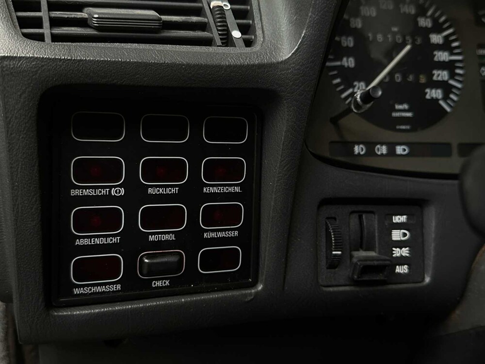 BMW 732i (E23) 3.2 L6 197hp 1985 7-Series Classic Car 