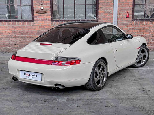 Porsche 911 996 Carrera 3.4 300pk 1999 Youngtimer