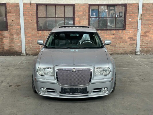 Chrystler 300C SRT8 6.1 V8 425PS 2005 Youngtimer