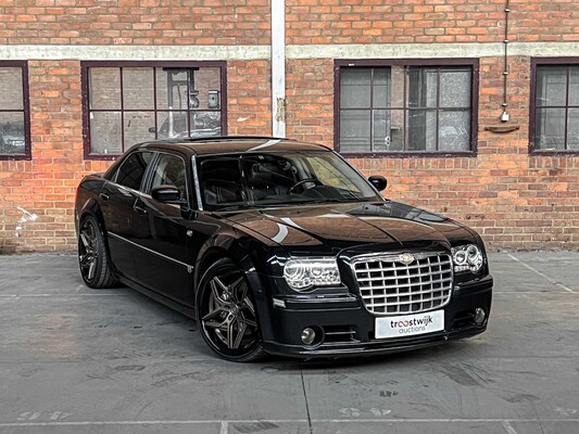 Chrystler 300C SRT8 6.1 V8 425pk 2006