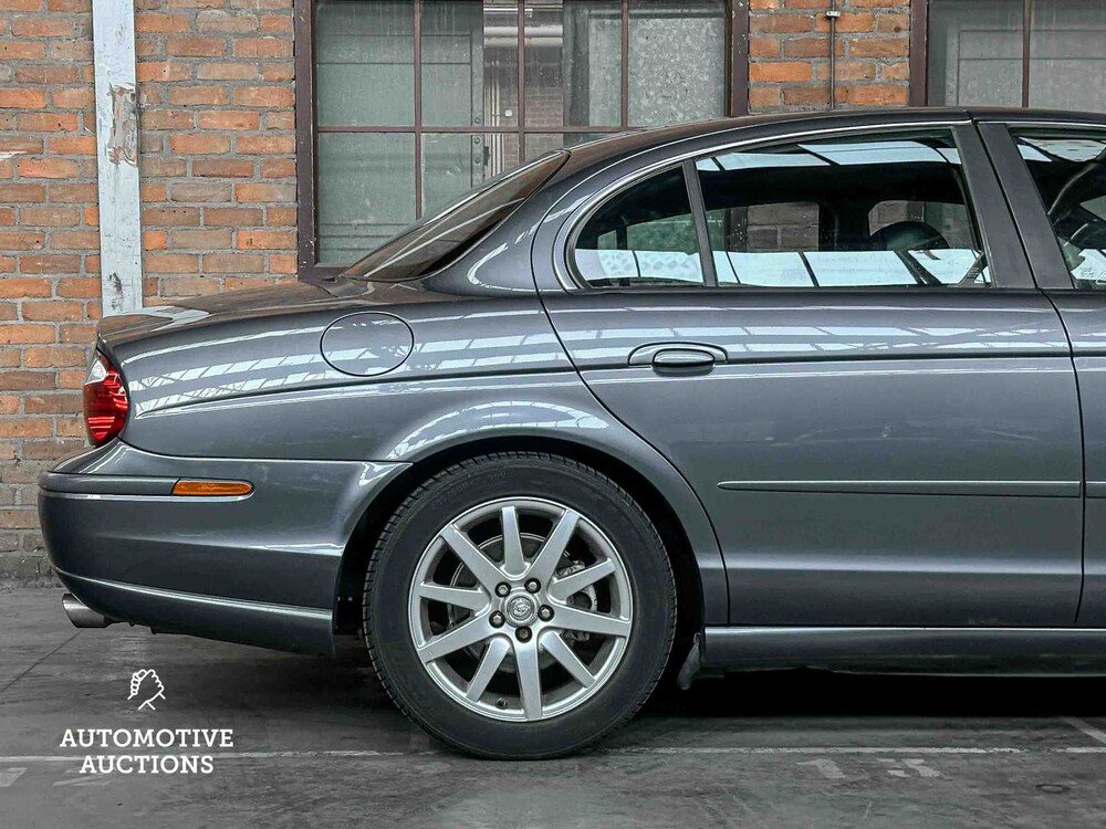 Jaguar S-type 3.0 V6 Executive 248hp 2000 (Original-NL), 99-FJ-NF Youngtimer