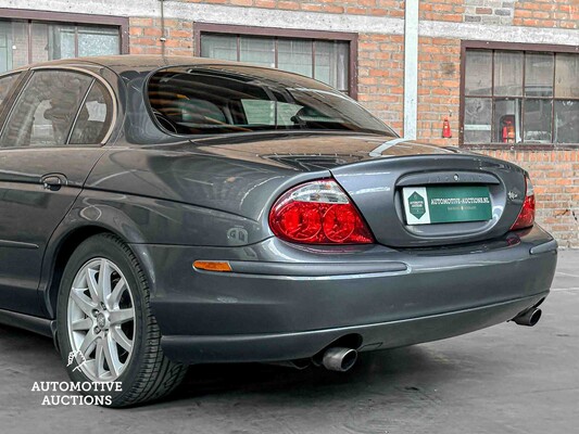 Jaguar S-type 3.0 V6 Executive 248hp 2000 (Original-NL), 99-FJ-NF Youngtimer