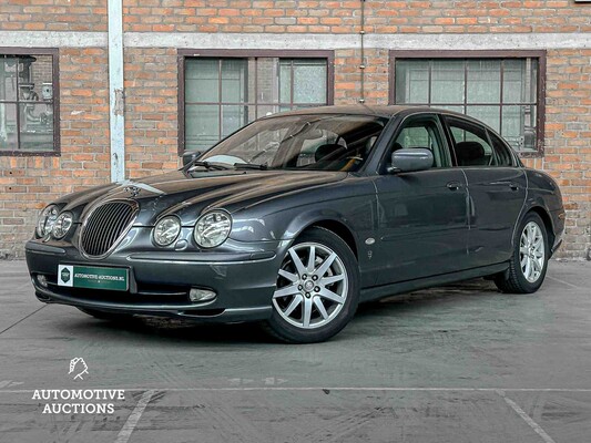 Jaguar S-type 3.0 V6 Executive 248hp 2000 (Original-NL), 99-FJ-NF Youngtimer