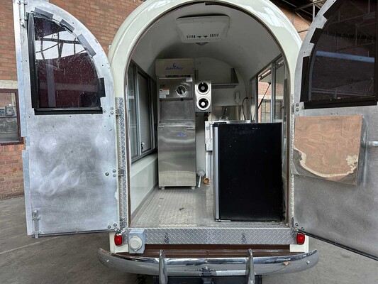 Chevrolet 3600 Ice Cream Truck (FOOD TRUCK) 1952