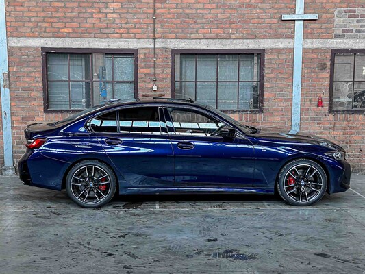 BMW M340i xDrive M-Sport 374hp 2024 G20 (Original-NL + 1st owner) 3-Series, X-742-PS -Manufacturer's Warranty-