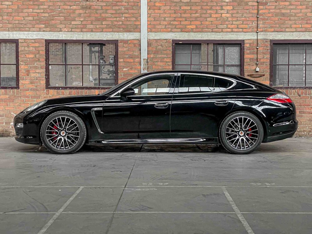 Porsche Panamera 4S 4.8 V8 400hp 2010