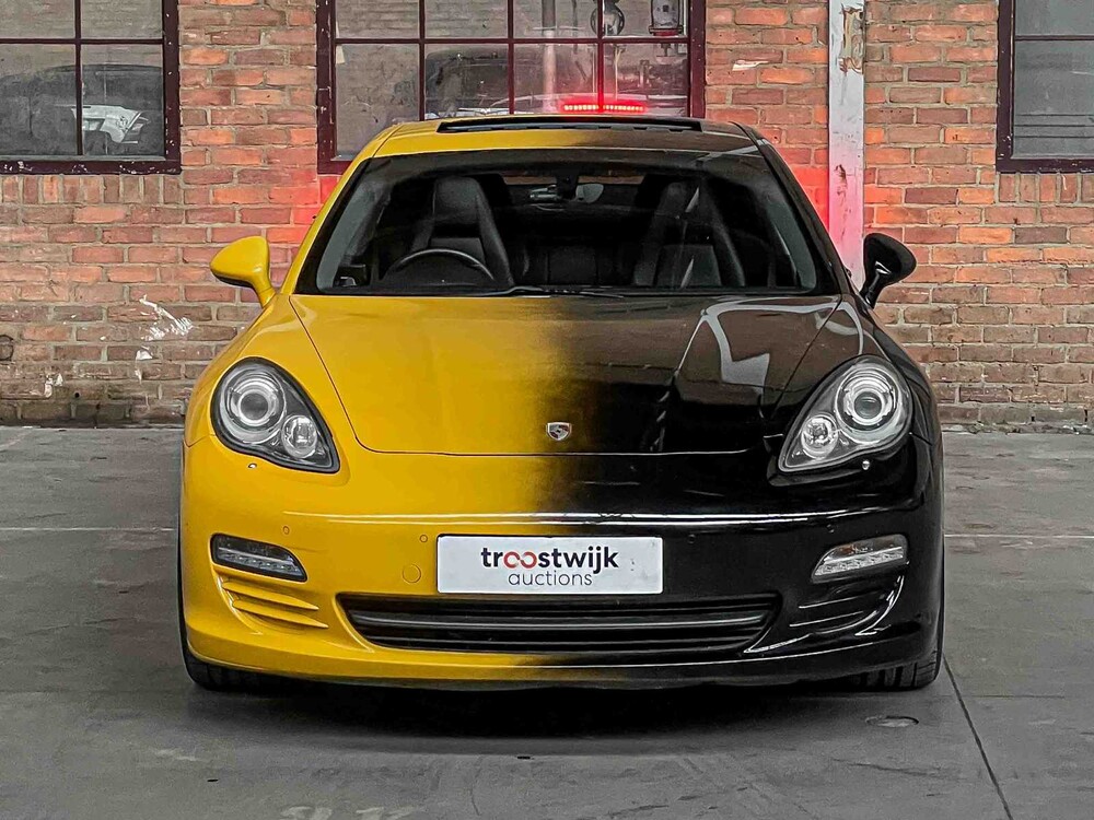 Porsche Panamera 4S 4.8 V8 400hp 2010