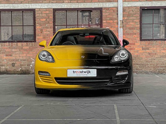 Porsche Panamera 4S 4.8 V8 400hp 2010