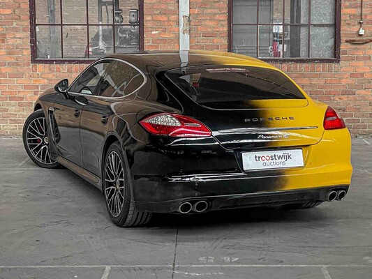 Porsche Panamera 4S 4.8 V8 400PS 2010