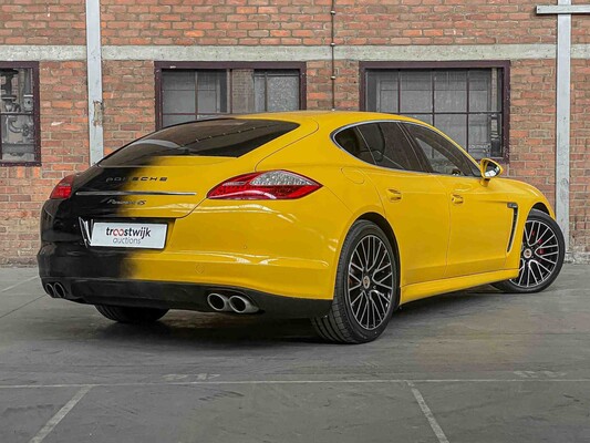 Porsche Panamera 4S 4.8 V8 400PS 2010