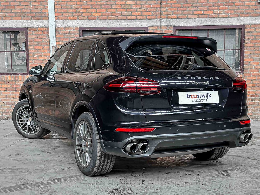 Porsche Cayenne S E-Hybrid 3.0 V6 Platinum Edition 416hp 2017 (original-NL + 1st owner), NX-434-X