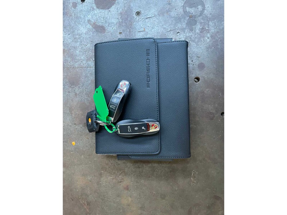 Porsche Cayenne S E-Hybrid 3.0 V6 Platinum Edition 416hp 2017 (original-NL + 1st owner), NX-434-X