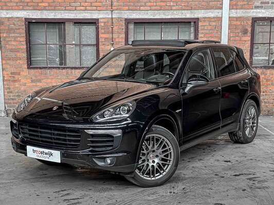 Porsche Cayenne S E-Hybrid 3.0 V6 Platinum Edition 416PS 2017 (Original-NL + 1. Besitzer), NX-434-X