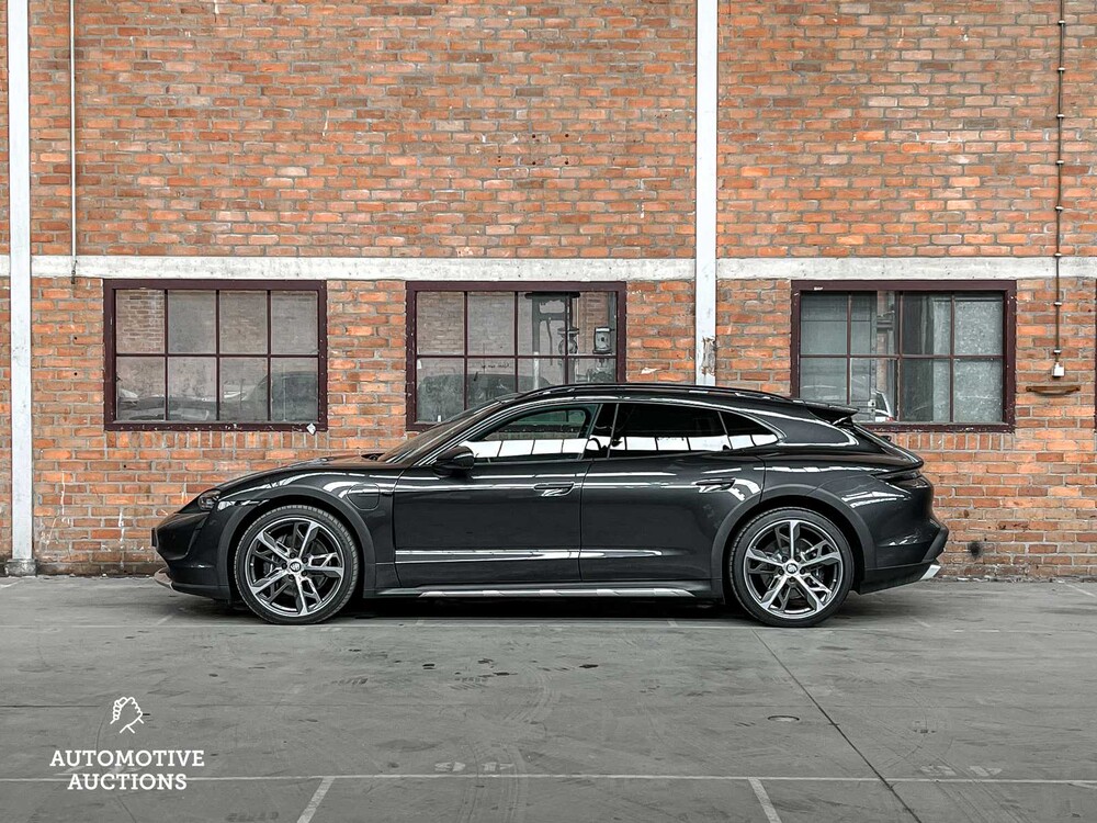 Porsche Taycan 4 Cross Turismo 476hp 2022 