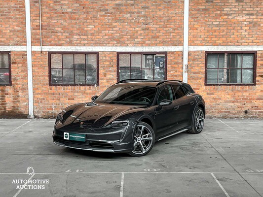 Porsche Taycan 4 Cross Turismo 476hp 2022 