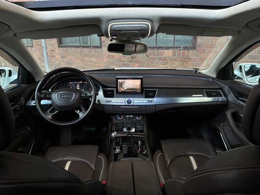 Audi A8 Lang 4.0 TFSI V8 435PS 2012