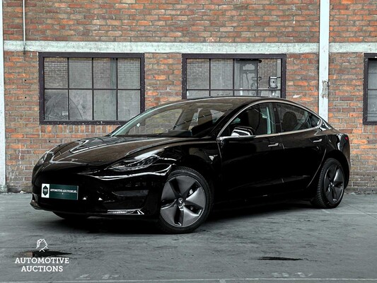 Tesla Model 3 Standard RWD Plus 60 kWh (Origineel-NL + 1e Eigenaar) 238pk 2019, ZK-758-Z