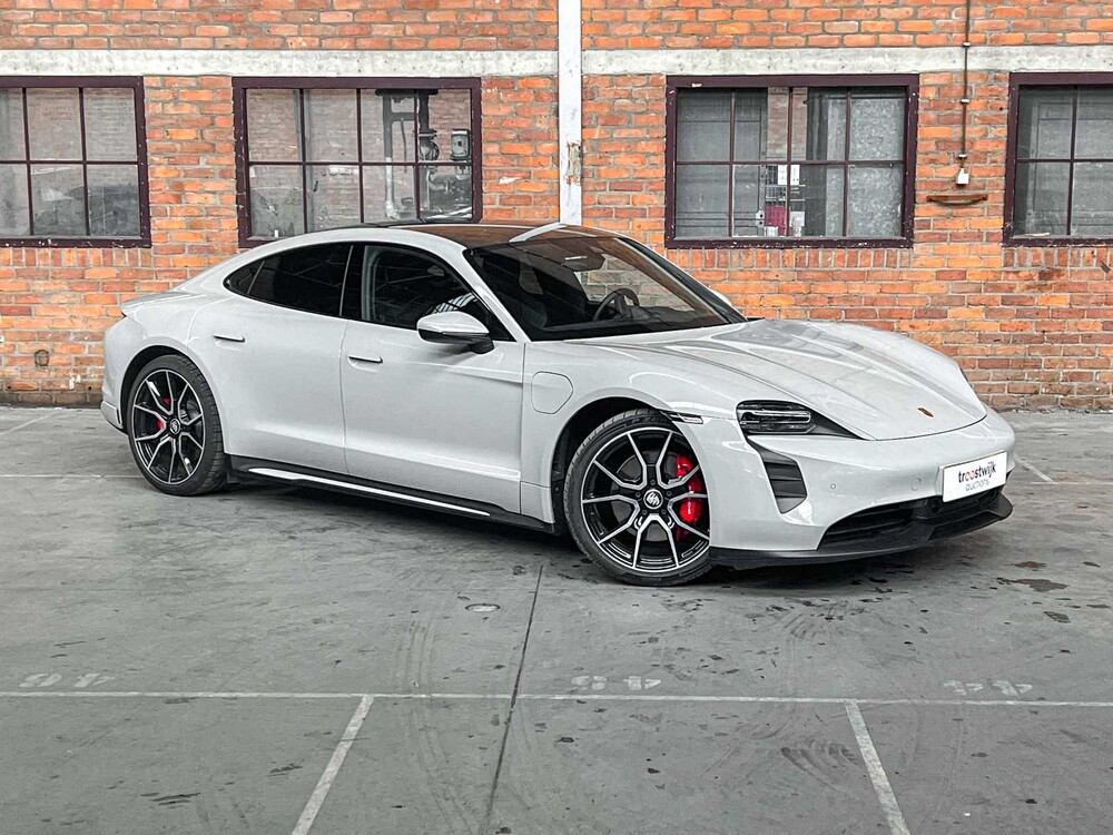 Porsche Taycan 4S Performance 84kWh 489hp 2022 (original-NL + 1st owner), P-217-VP