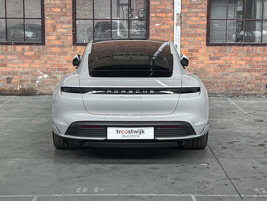 Porsche Taycan 4S Performance 84kWh 489hp 2022 (original-NL + 1st owner), P-217-VP