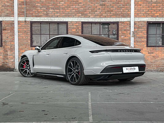 Porsche Taycan 4S Performance 84kWh 489hp 2022 (original-NL + 1st owner), P-217-VP