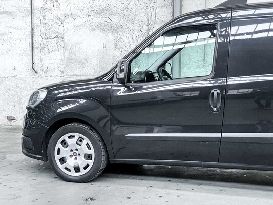 Fiat Doblo Cargo 1.6 MJ L2H1 SX 105pk 2016 (begrafenisauto/overbrengauto/lijkwagen), VT-209-G