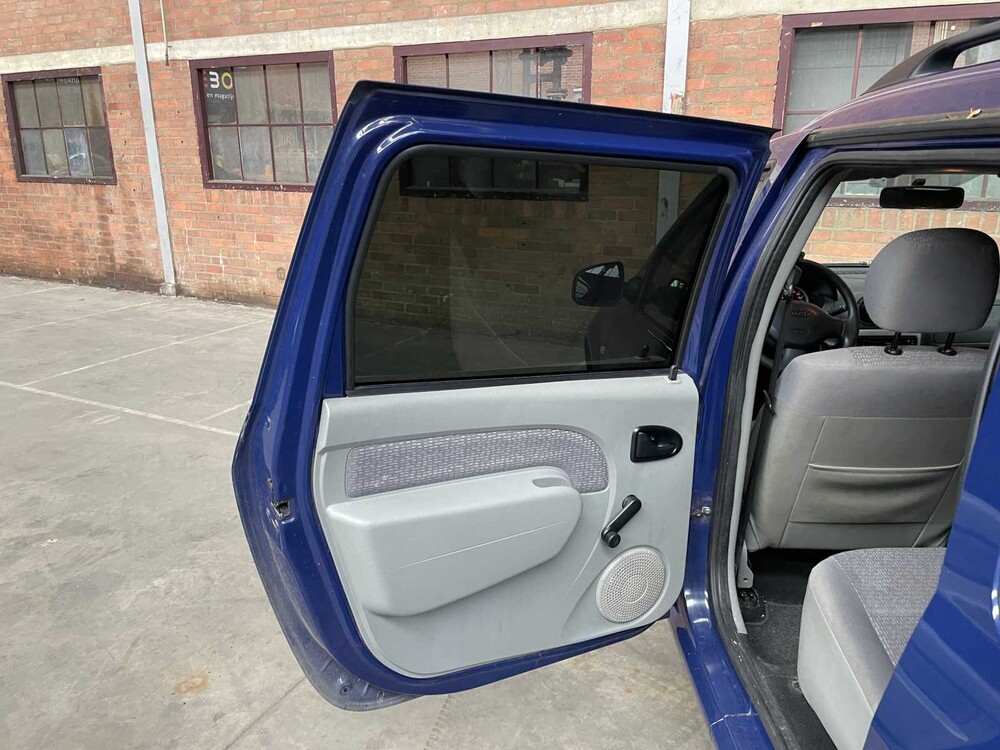 Dacia Logan MCV 1.6-16V Lauréate 105hp 2008, 07-ZG-VT