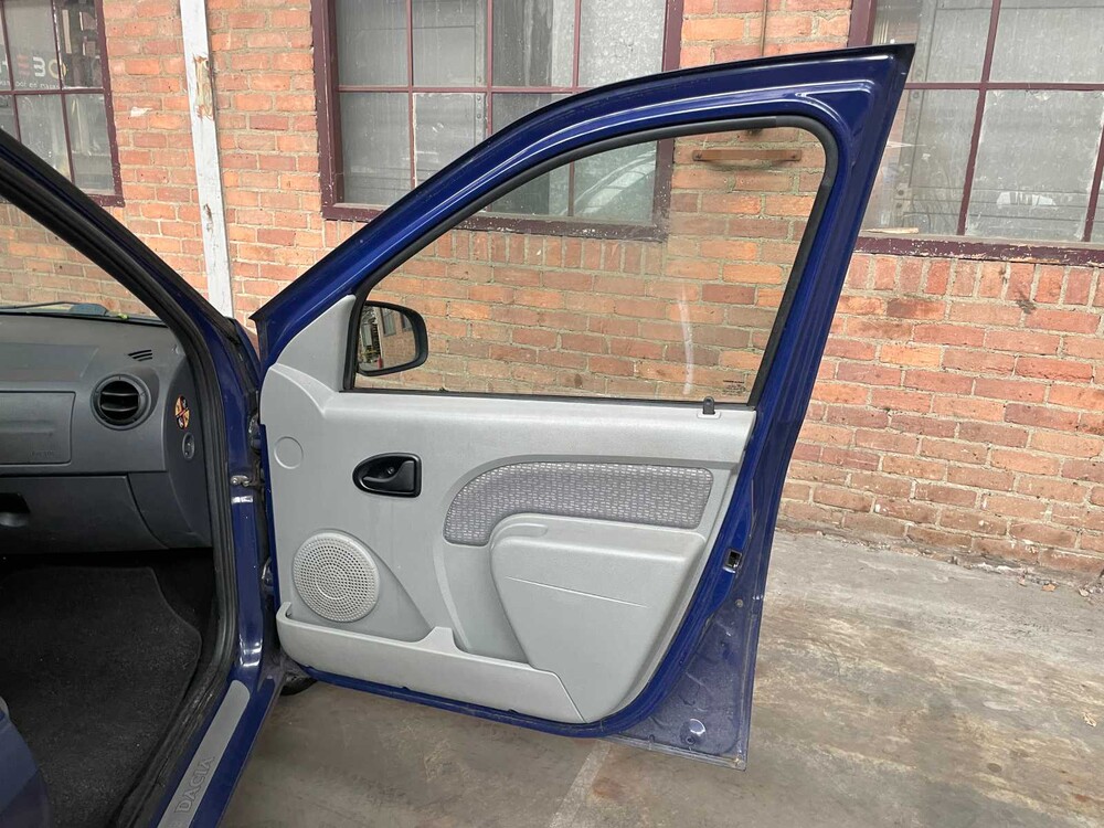 Dacia Logan MCV 1.6-16V Lauréate 105hp 2008, 07-ZG-VT