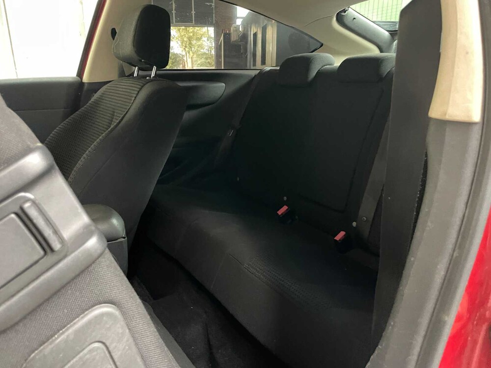 Citroen C4 Coupé 1.6-16V VTR+ 109hp 2005, 91-RN-BV