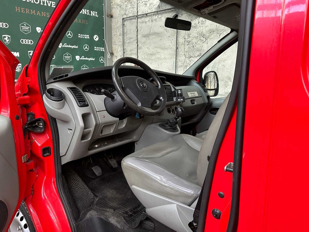 Opel Vivaro 1.9 DI L1H1 82hp 2003, 67-BK-ST