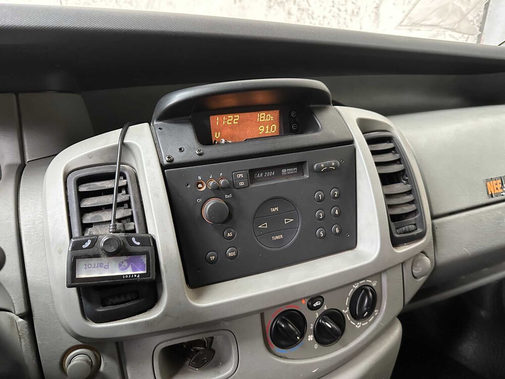 Opel Vivaro 1.9 DI L1H1 82hp 2003, 70-BK-ST