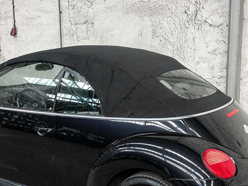 Volkswagen New Beetle Cabriolet 1.6 102hpj 2004 (Original-NL), 69-PL-SZ