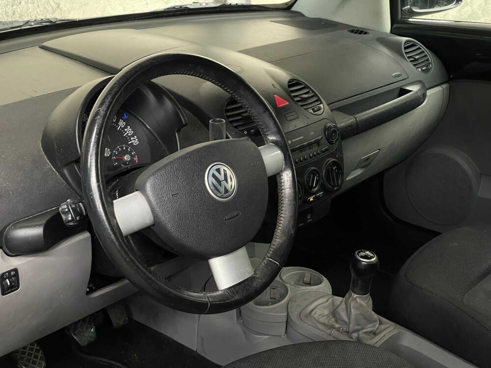 Volkswagen New Beetle Cabriolet 1.6 102hpj 2004 (Original-NL), 69-PL-SZ