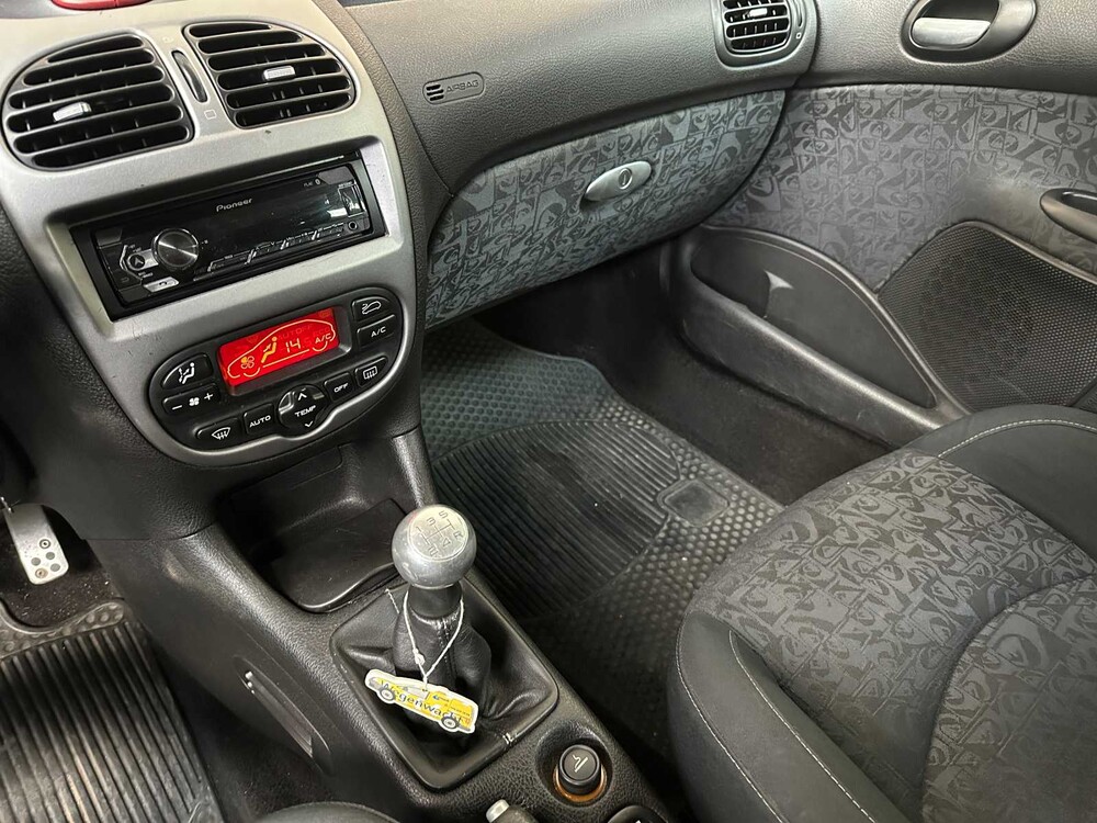 Peugeot 206 SW 1.6-16V Quiksilver 109hp 2005, 98-RF-TB