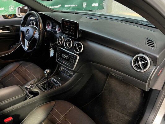 Mercedes-Benz A180 A-Class 122hp 2013, J-941-GJ