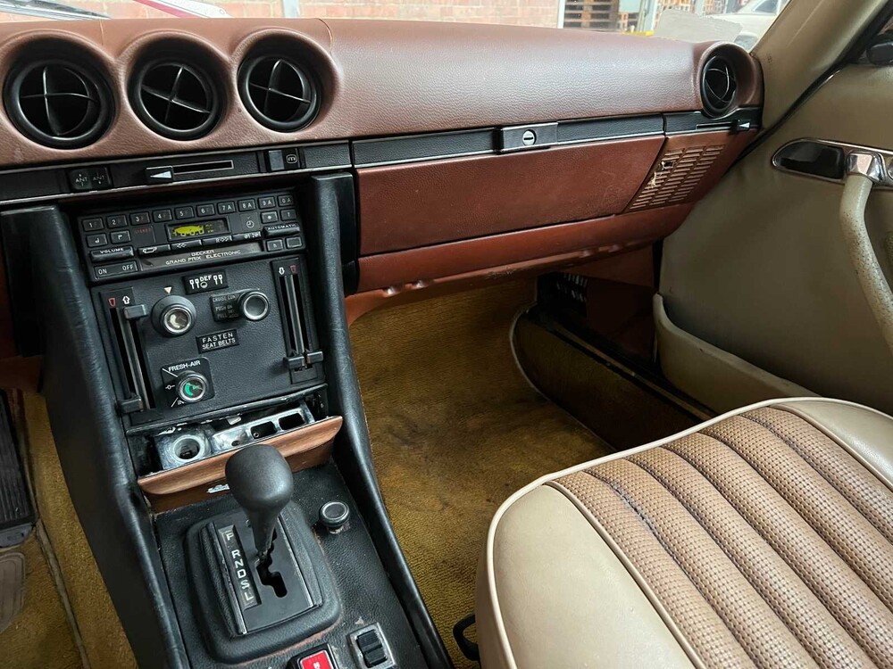 Mercedes-Benz SL450 226hp 1974 SL-Class