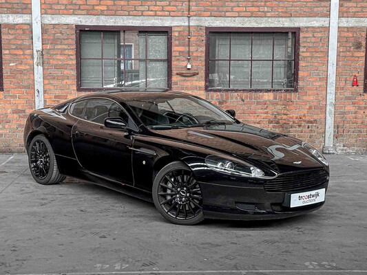 Aston Martin DB9 5.9 V12 Touchtronic 457hp 2004, 31-XJ-GF