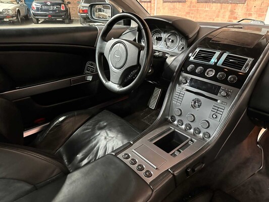 Aston Martin DB9 5.9 V12 Touchtronic 457hp 2004, 31-XJ-GF