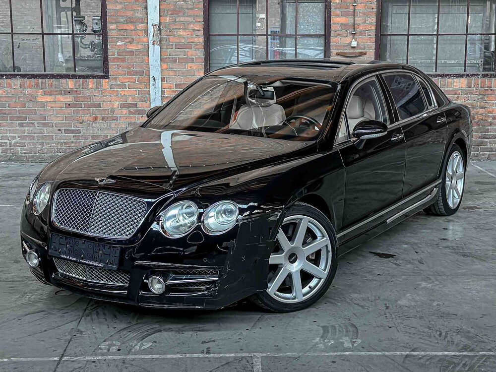 Bentley Continental Flying Spur 6.0 W12 525pk 2005 Youngtimer 