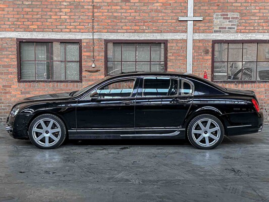 Bentley Continental Flying Spur 6.0 W12 525pk 2005 Youngtimer 