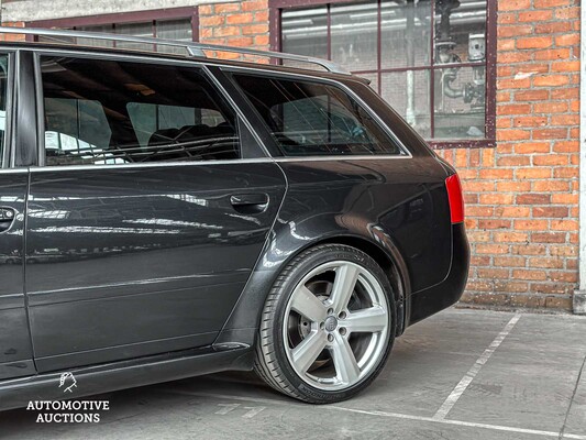 Audi RS6 Avant 4.2 V8 Quattro 450hp 2003, 20-LL-ZB Youngtimer