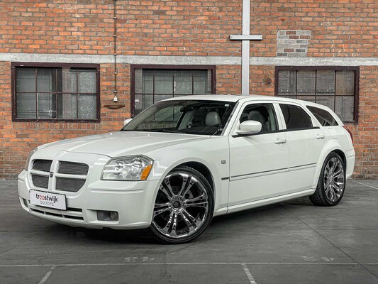 Chrysler 300C HEMI 5.7 V8 340pk 2006 Youngtimer