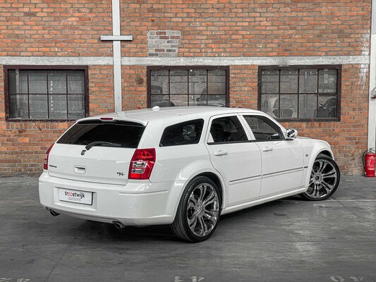 Chrysler 300C HEMI 5.7 V8 340hp 2006 Youngtimer