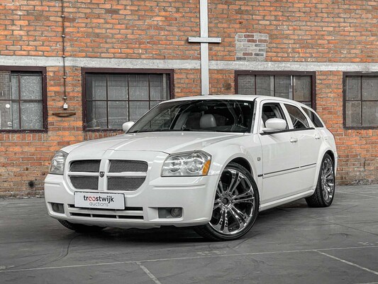 Chrysler 300C HEMI 5.7 V8 340hp 2006 Youngtimer