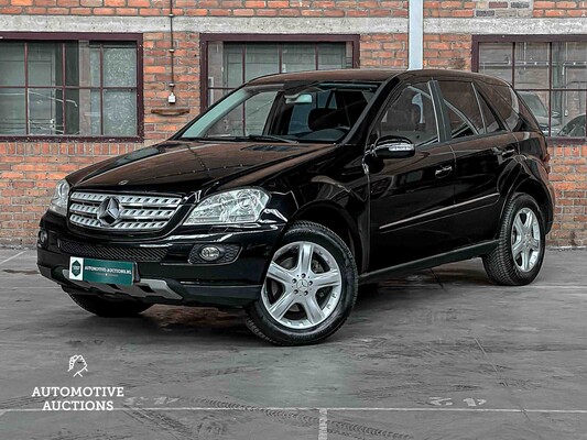 Mercedes-Benz ML350 3.5 V6 272pk 2005 M-klasse, P-228-PF