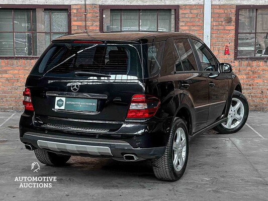 Mercedes-Benz ML350 3.5 V6 272hp 2005 M-class, P-228-PF